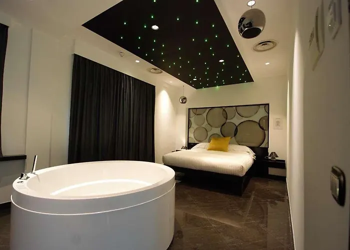 Hotel Jc Contemporary 4*