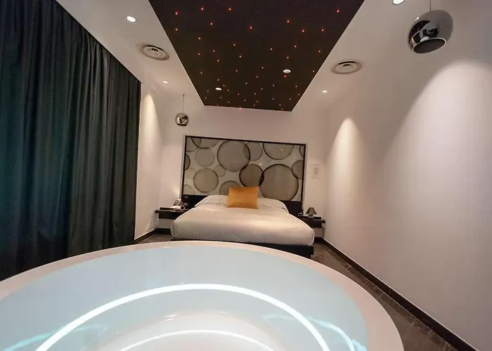 Hotel Jc Contemporary 4*