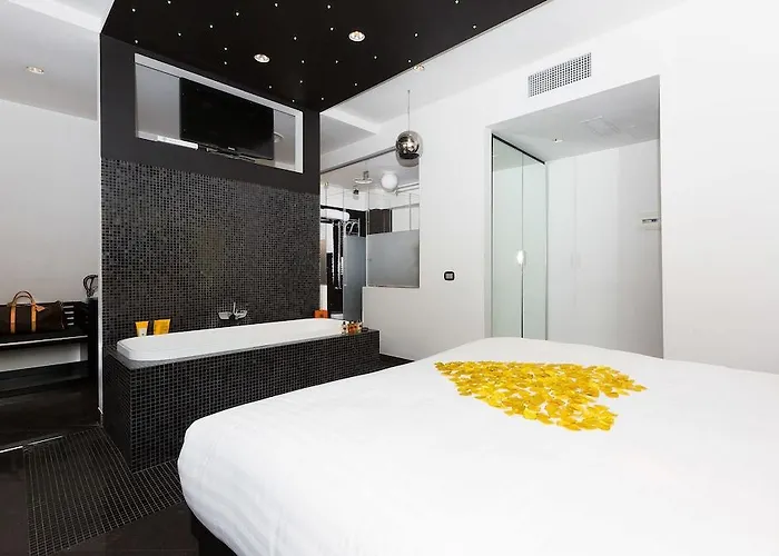 Hotel Jc Contemporary 4*