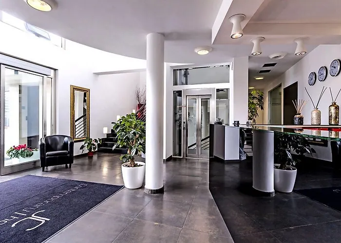 Hotel Jc Contemporary 4*